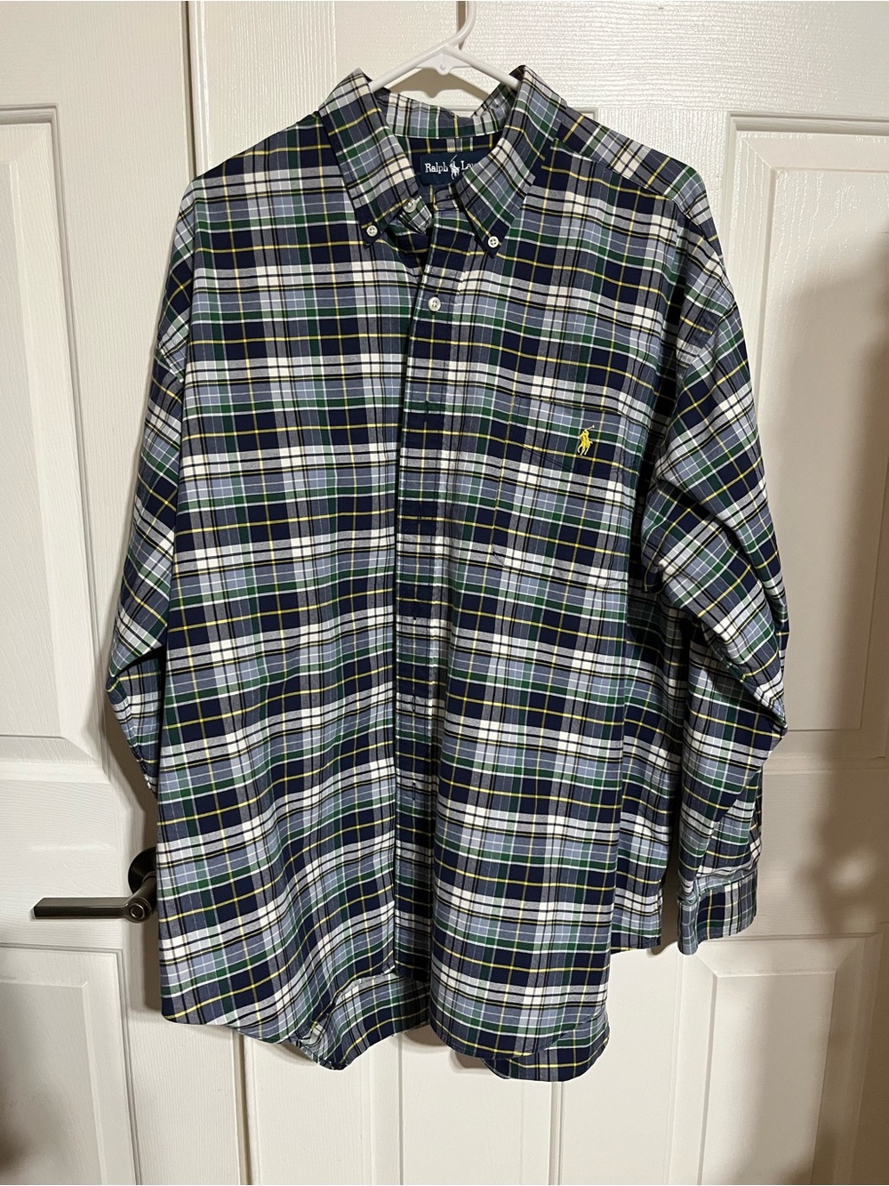 Ralph Lauren Navy, White & Green Plaid Button-Down Shirt
16-04